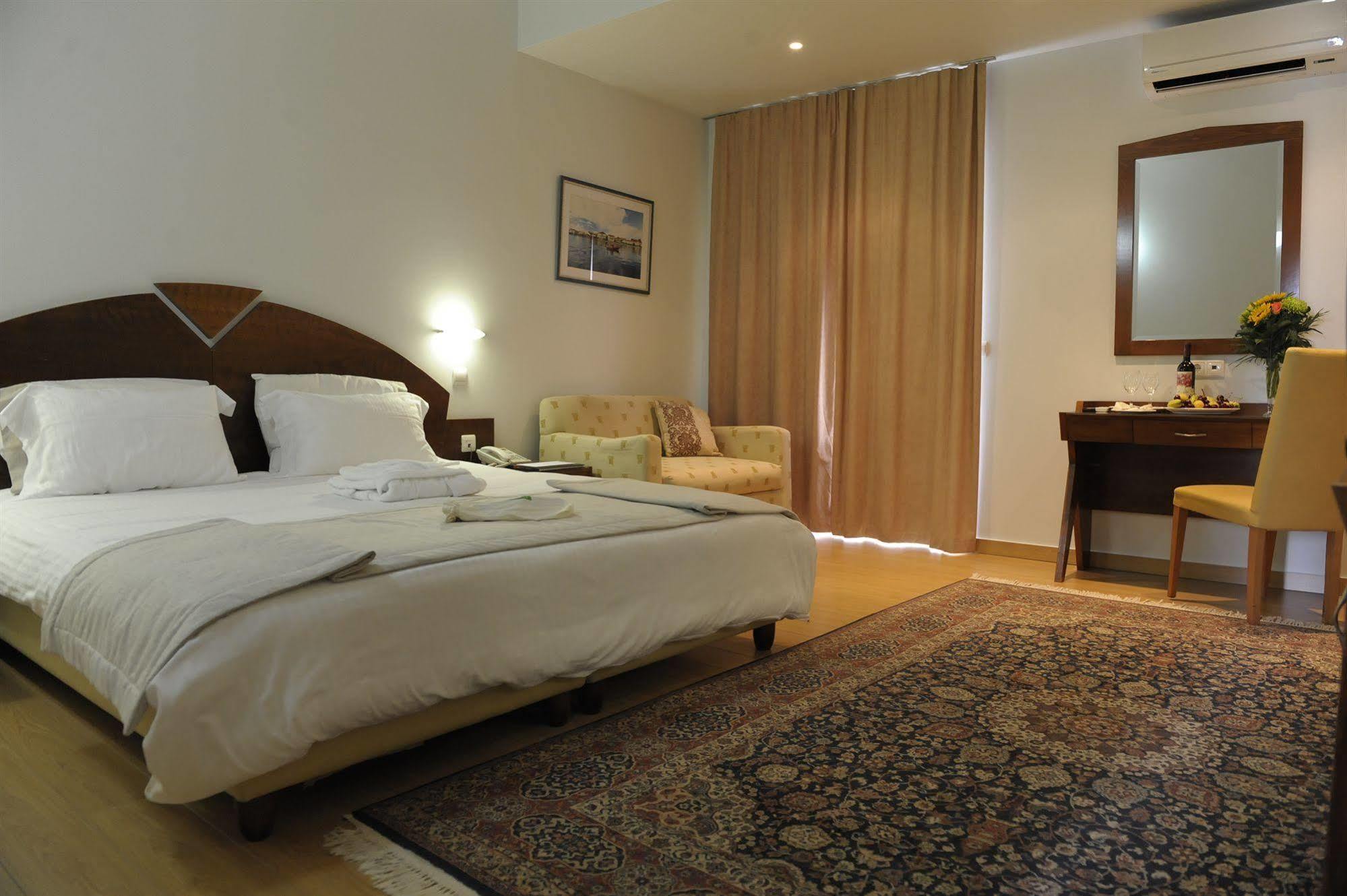 Preveza City Comfort Hotel Kültér fotó