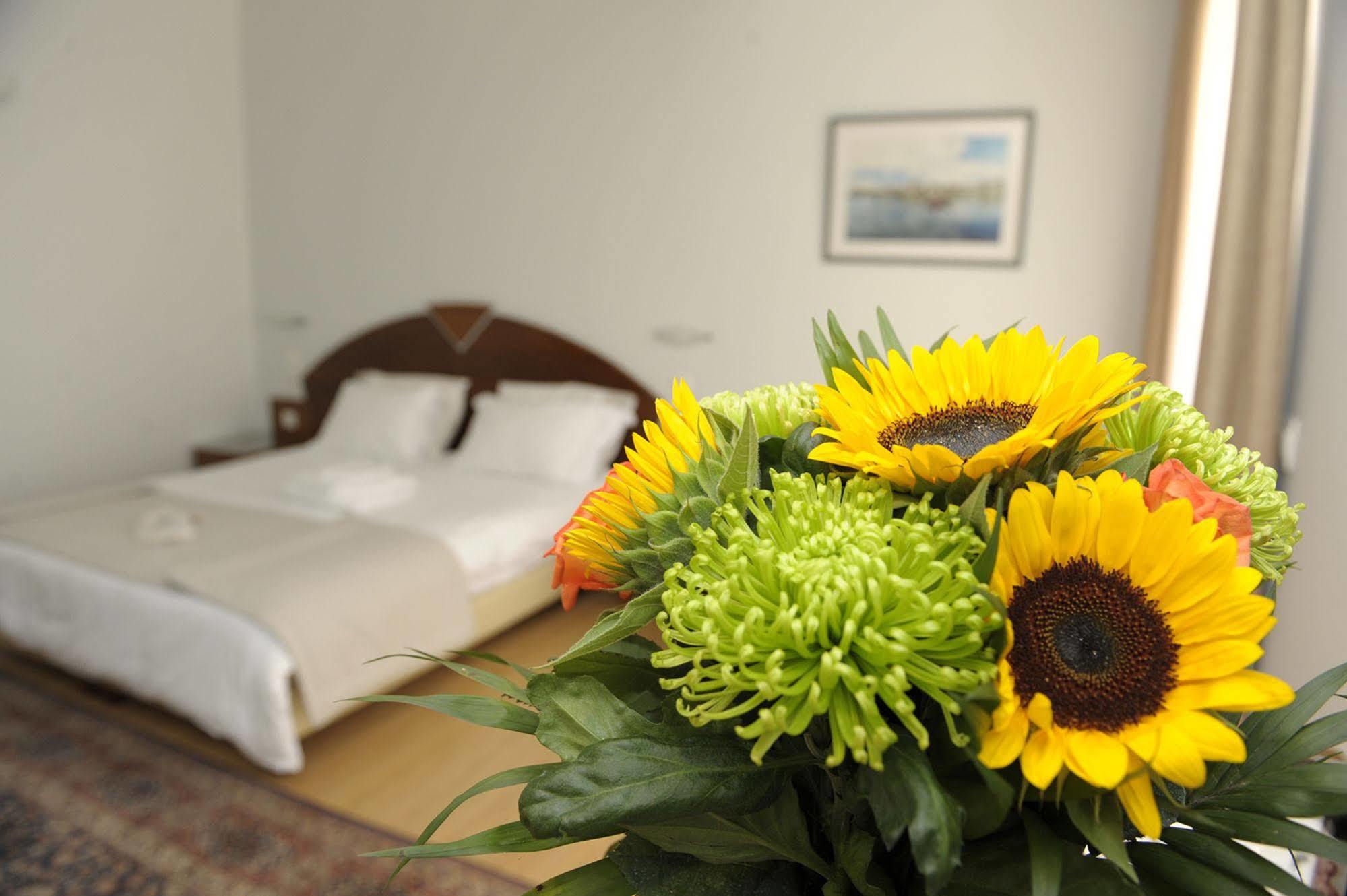 Preveza City Comfort Hotel Kültér fotó
